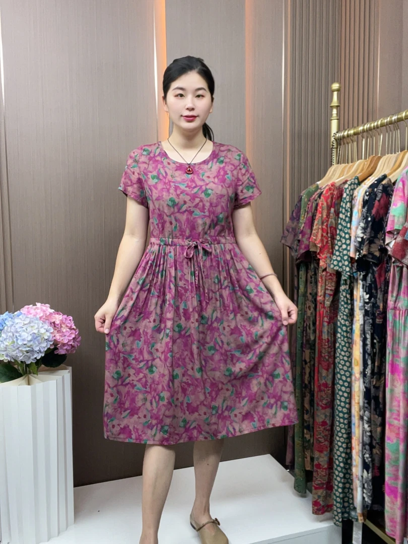 2025夏季中老年棉绸过膝碎花收腰修身显瘦妈妈装大码遮肚连衣裙