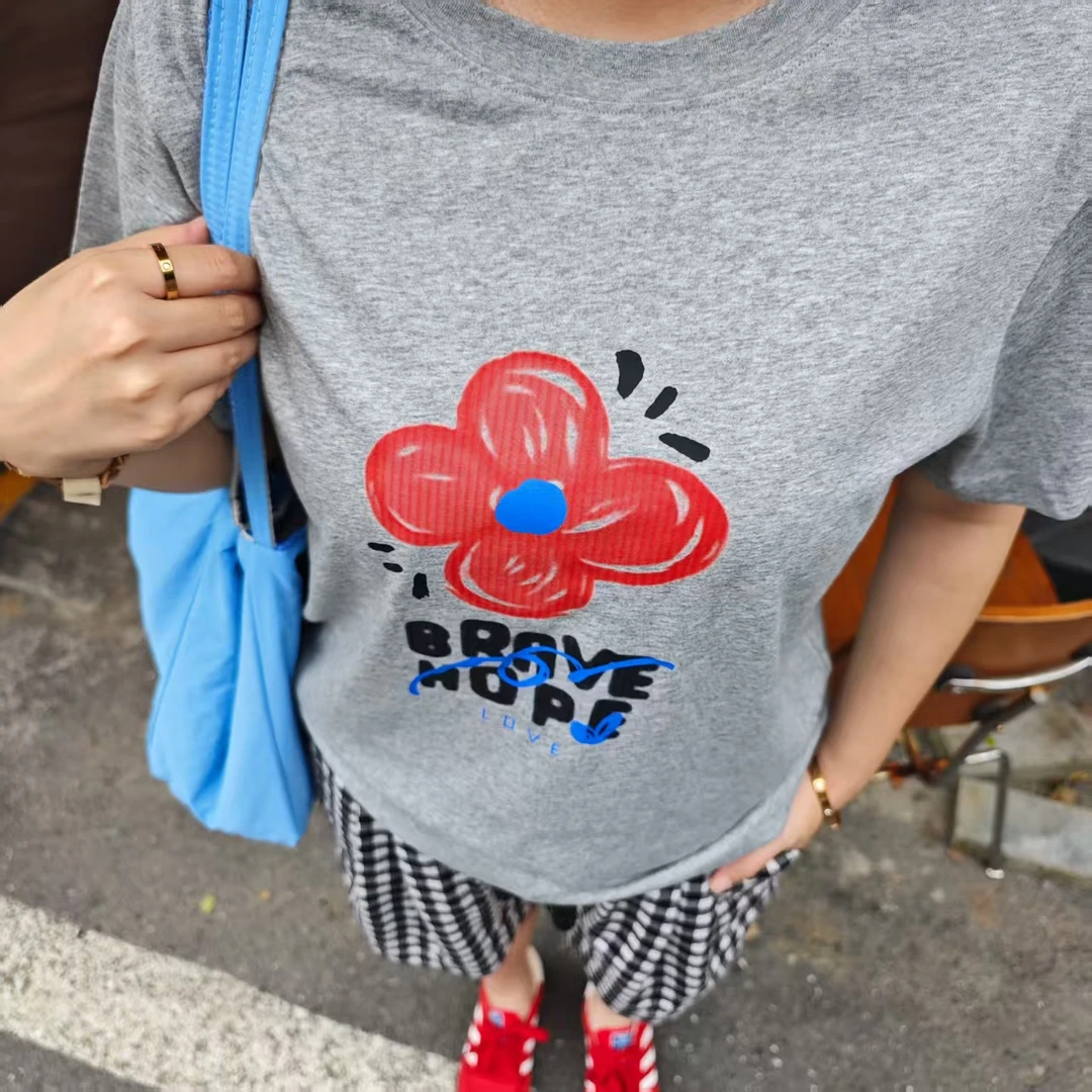 LOV3花朵短袖2025夏季新款时尚运动百搭圆领设计师大码遮肉