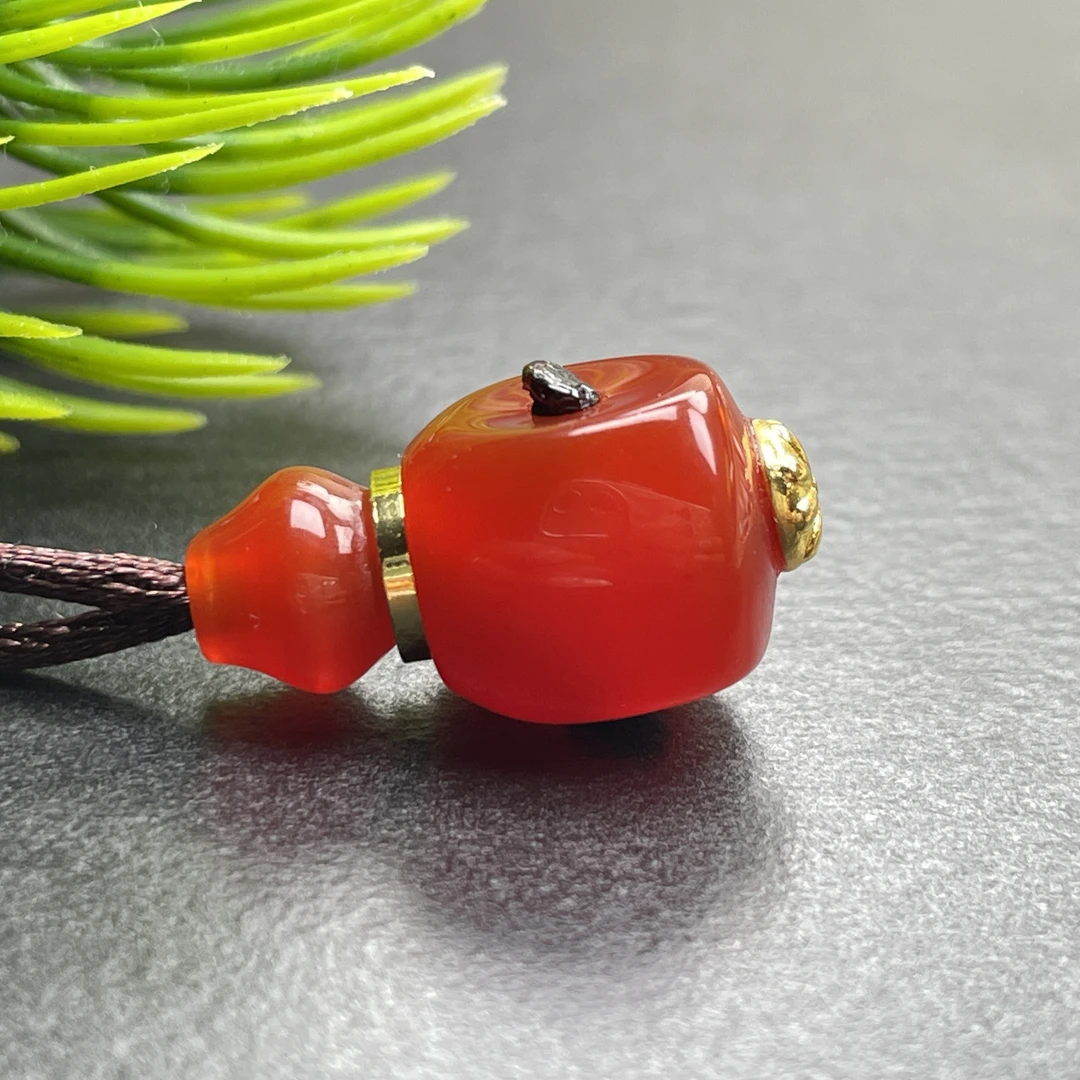 原矿川料樱桃红奶嘴三通尺寸9mm左右搭配6以内108都可以