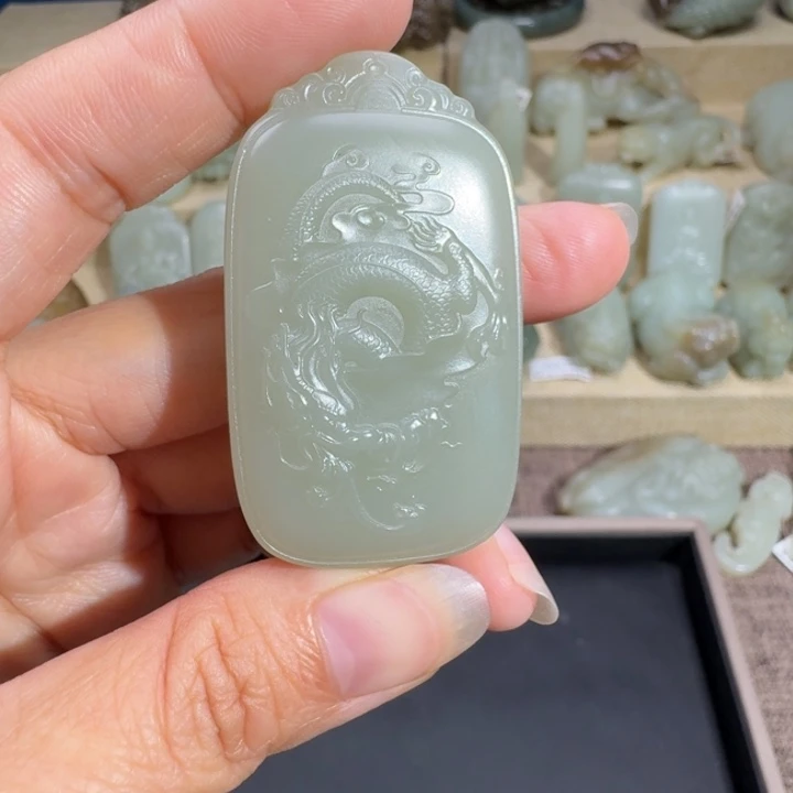 和田玉吊坠(不含链)未镶嵌