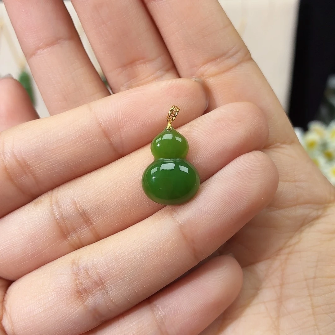 和田玉（碧玉）18K金镶嵌吊坠(赠链)