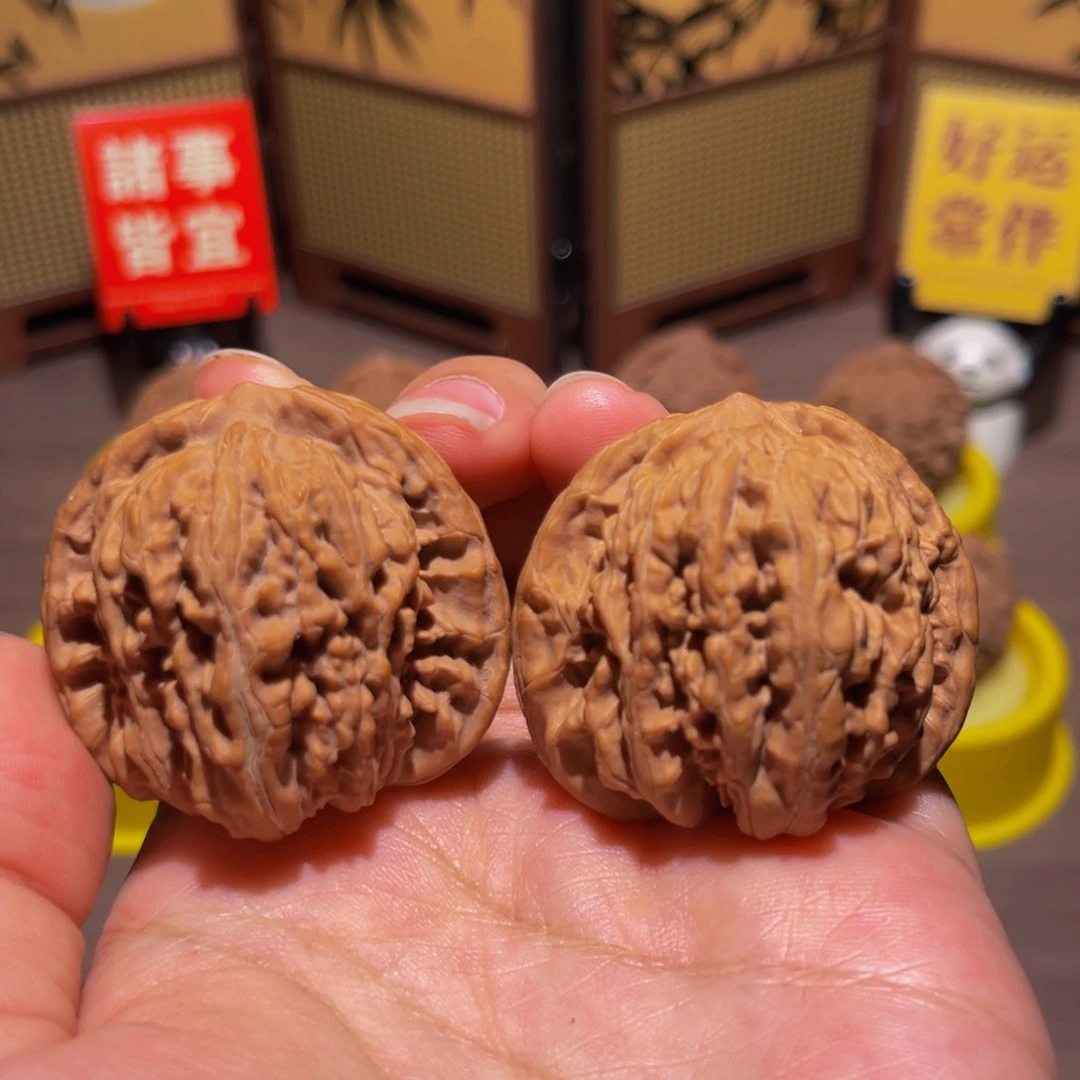 桃核把件42全品四座楼