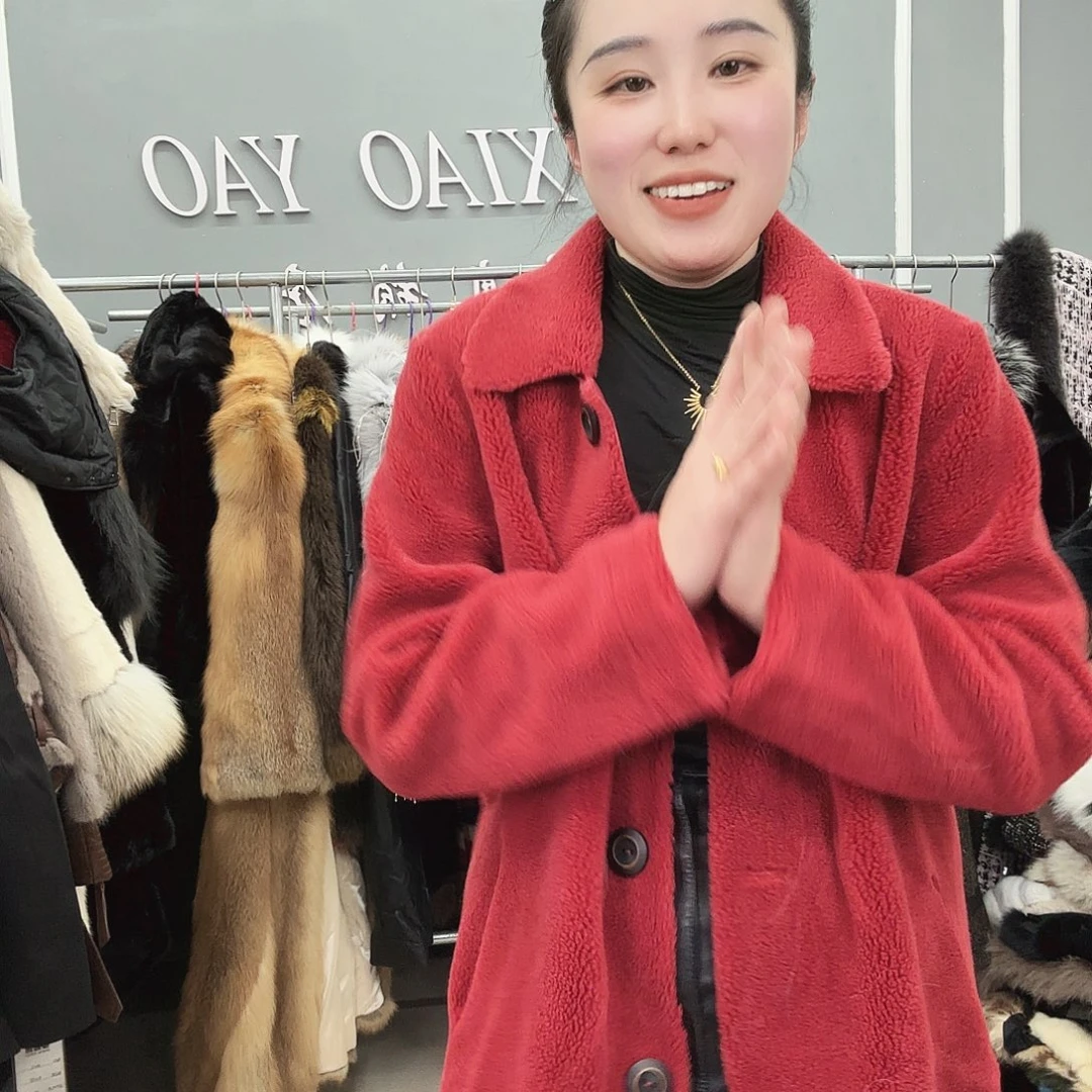 姚小妖家高端皮草