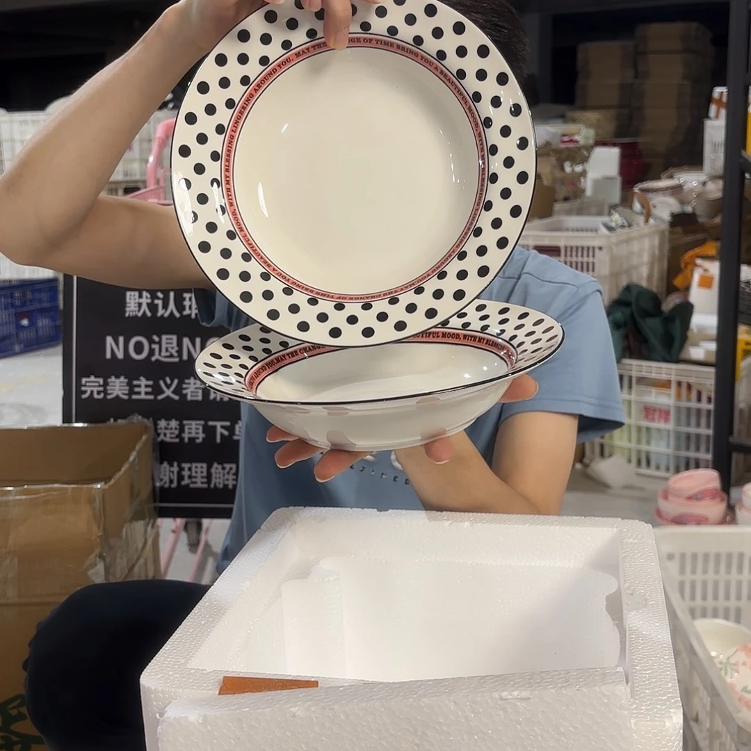 潮州微瑕陶瓷餐具