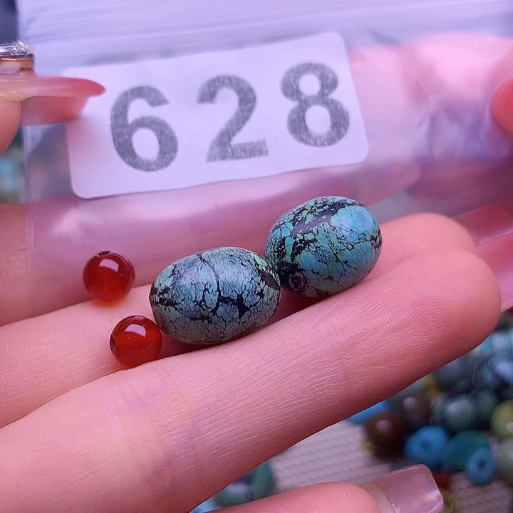 南红玛瑙未镶嵌珠宝奇石