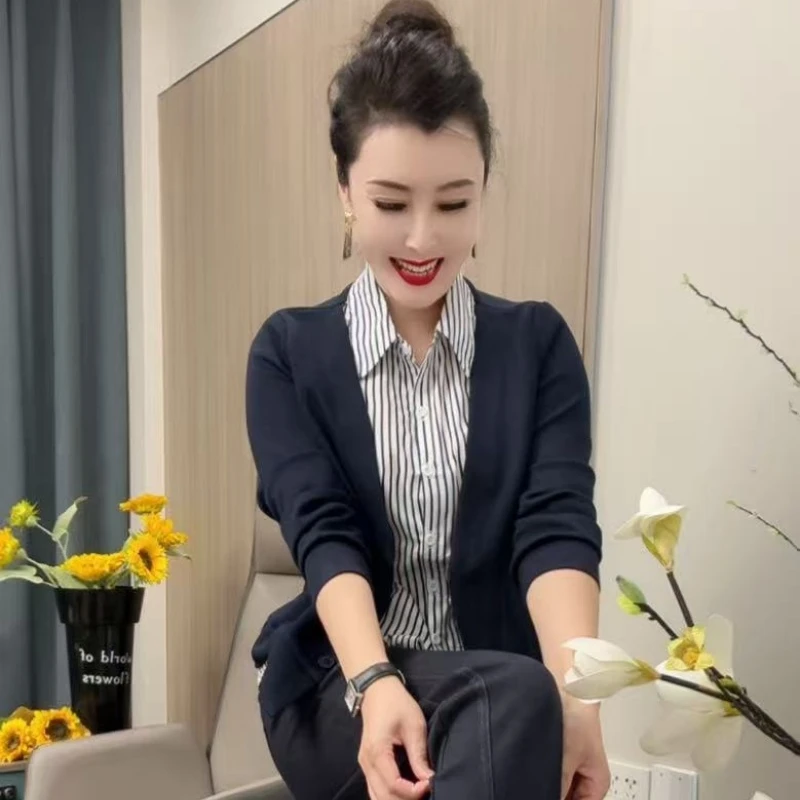 8806假两件上衣韩版拼接洋气条纹衬衫假两件网红厚款秋季常规百搭