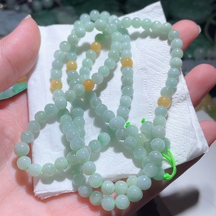 颈饰未镶嵌翡翠天