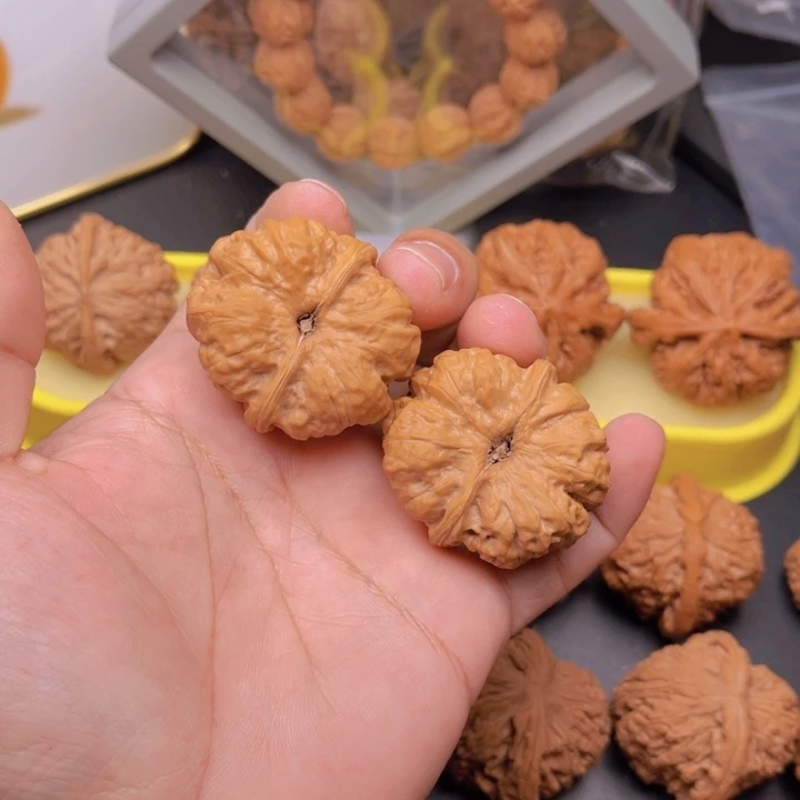 文玩核桃把件38蛤蟆头