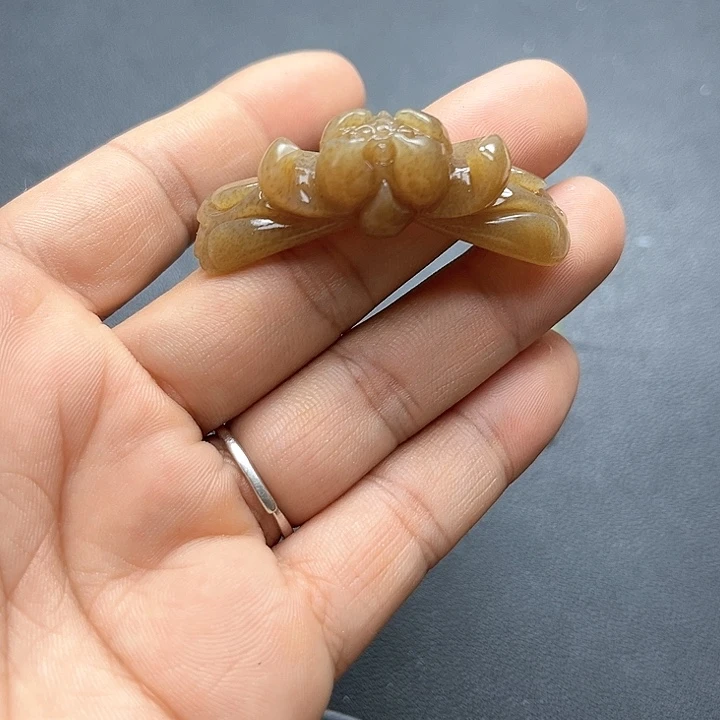 【闪购商品】颈饰未镶嵌和田玉