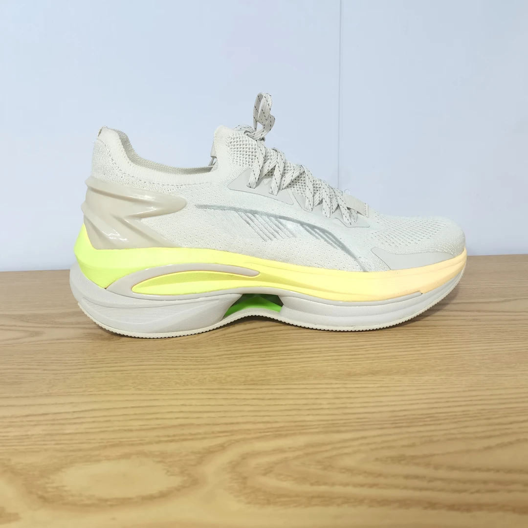 L男士网面潮流百搭时尚休闲运动鞋 07111