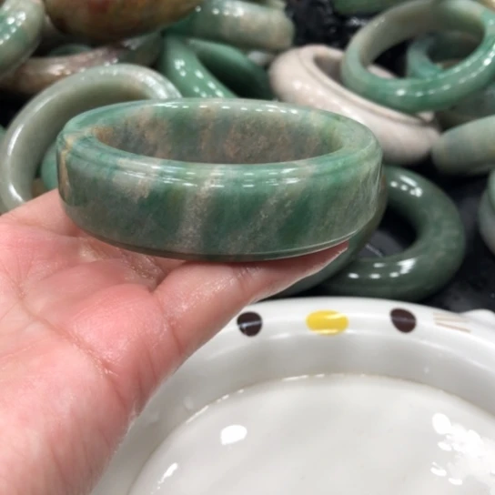 未镶嵌石英质玉珠宝半成品贵*