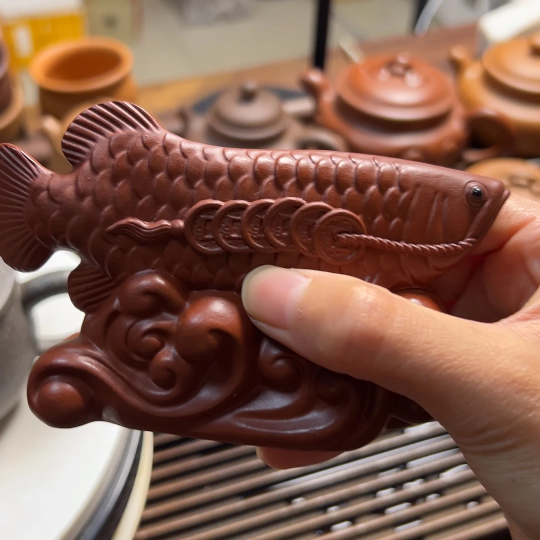 紫砂茶壶紫砂茶宠金龙鱼