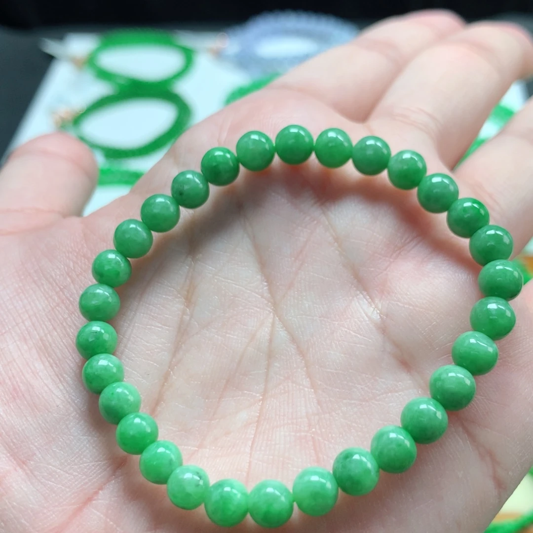 翡翠未镶嵌手链翡翠