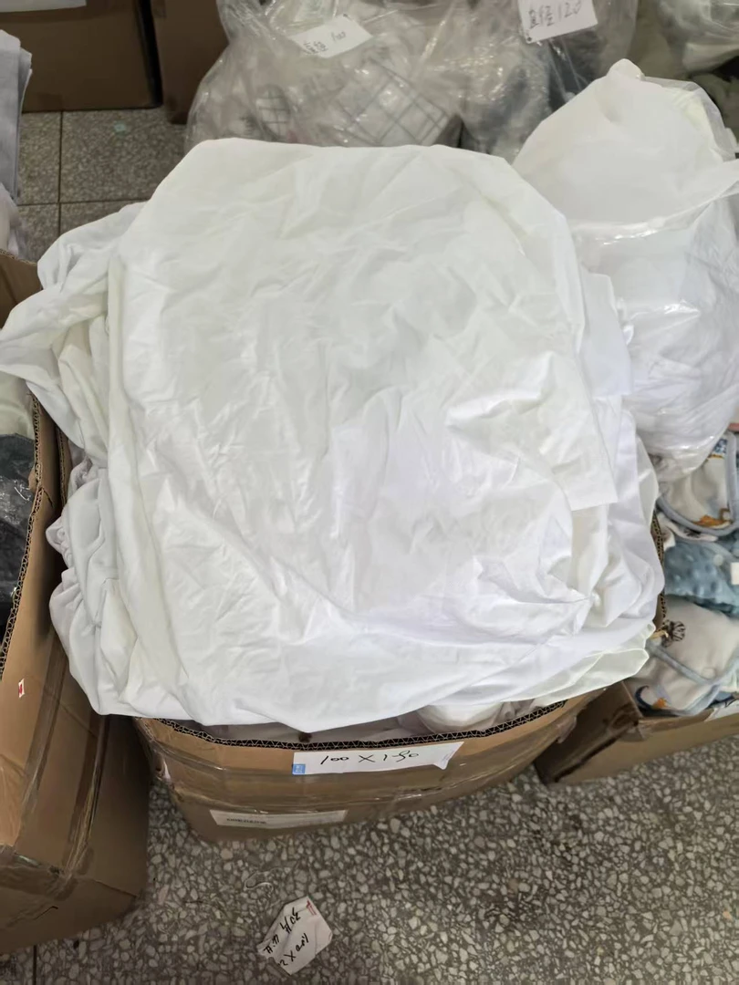 《兵哥外贸》3楼100×190微凉感白色防水床笠 发1张