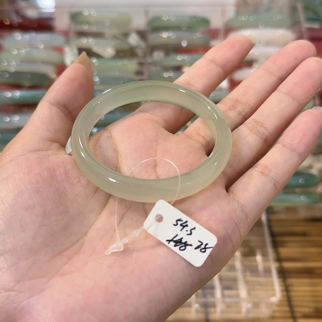 玛瑙/玉髓手镯未镶嵌圈口54.3