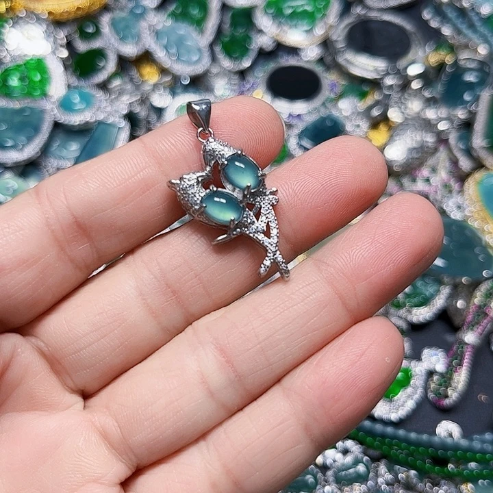 翡翠未镶嵌颈饰天然翡翠A货镶嵌