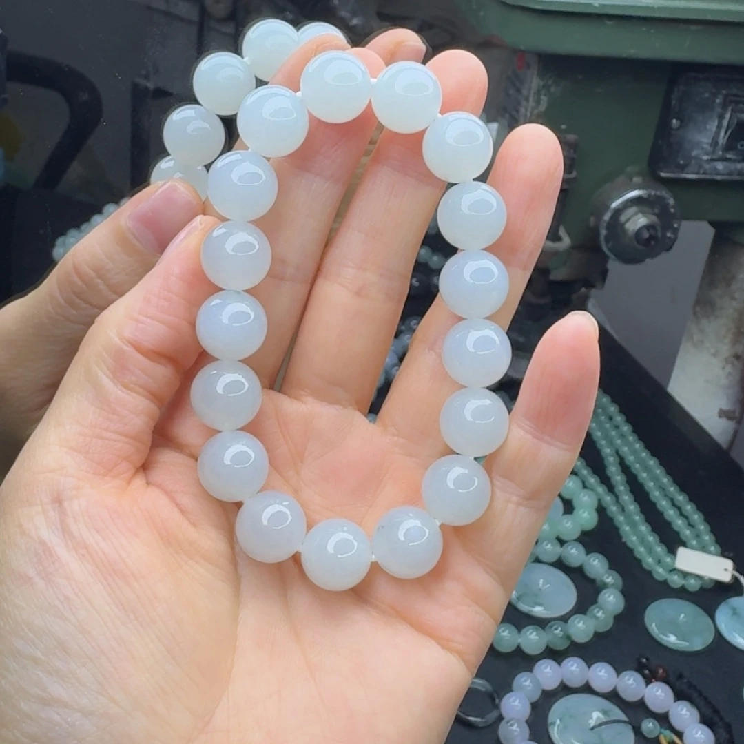 阳***9翡翠未镶嵌手链卡12➕，17颗，客户说不退换