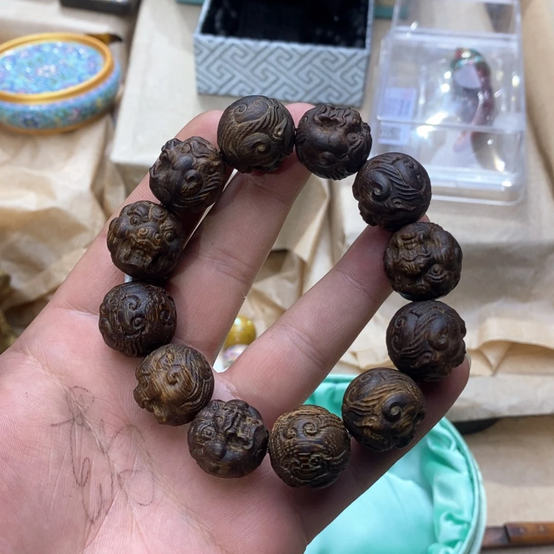 大叶紫檀（黑酸枝木类）