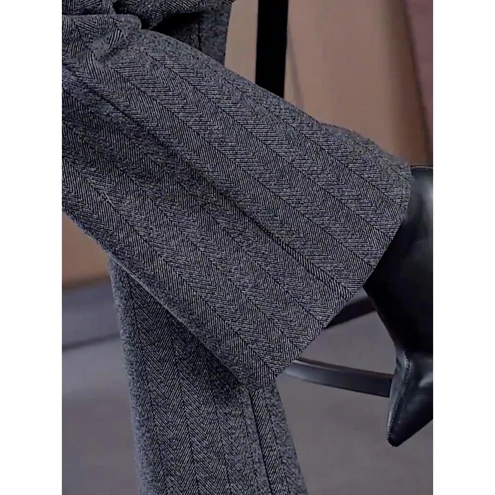 灰色裤子女2025新款秋冬天加绒加厚保暖中年妈妈独特超好看微喇裤