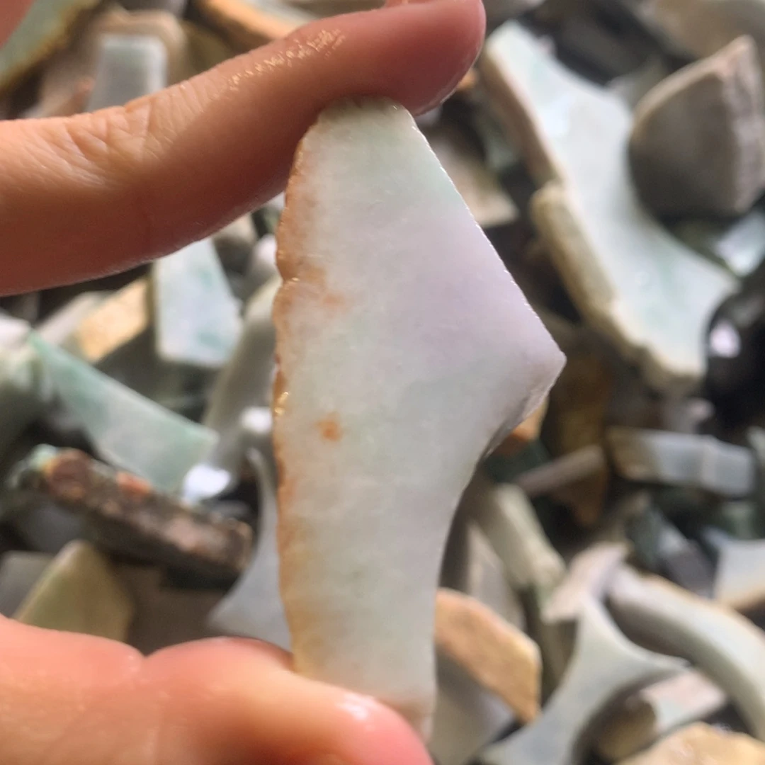 翡翠颈饰未镶嵌缅甸翡翠