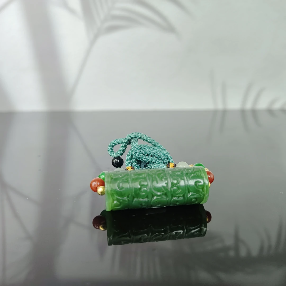 F和田玉碧玉玉勒子吊坠2476