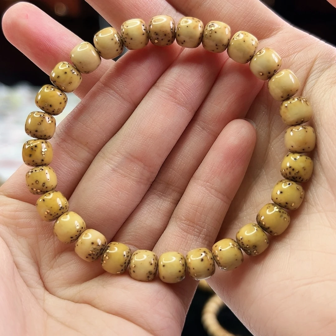 手串星月菩提Fqh8*7骨瓷白 底色打好 数星星