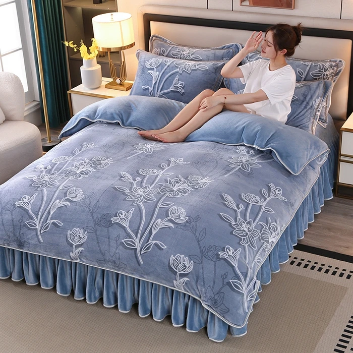 2025年新款短绒密绒高克重牛奶绒四件套保暖防静电可机水洗