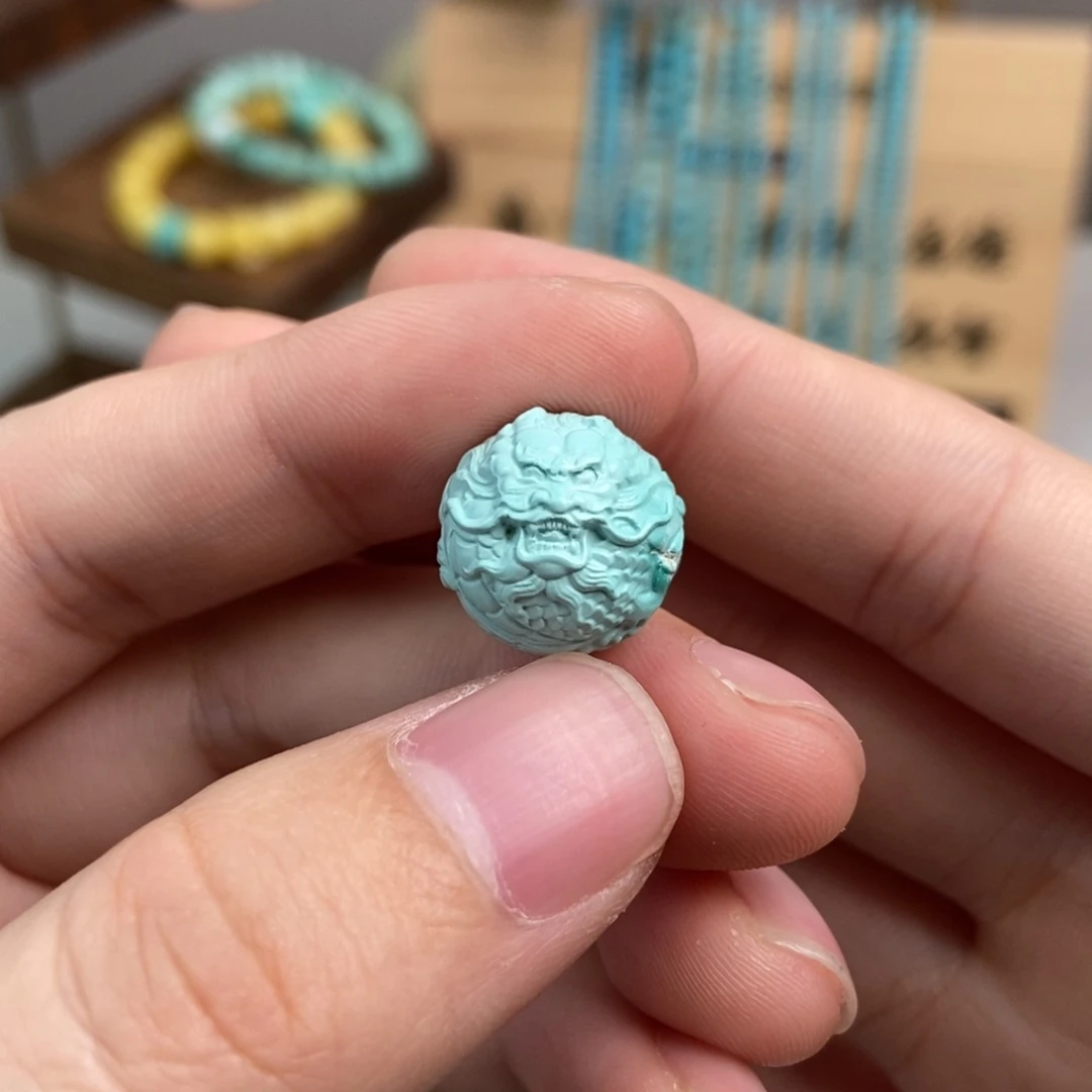 绿松石雕刻未镶嵌