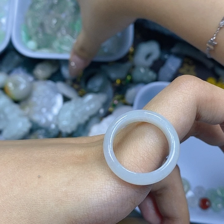 翡翠散珠天然缅甸翡翠A货