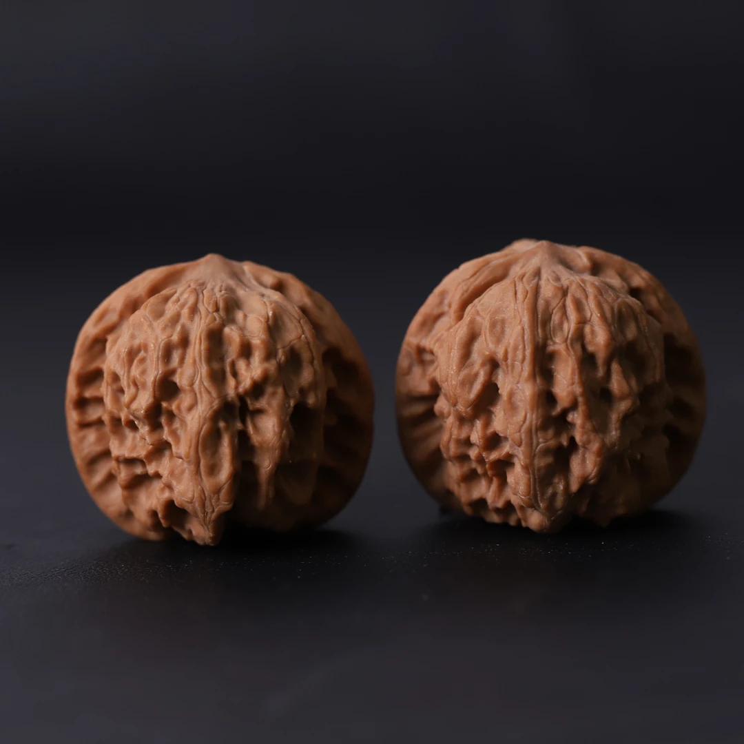 YC1024-84【昌闷】精品文玩核桃手把件手捻男女士盘玩把玩小核桃