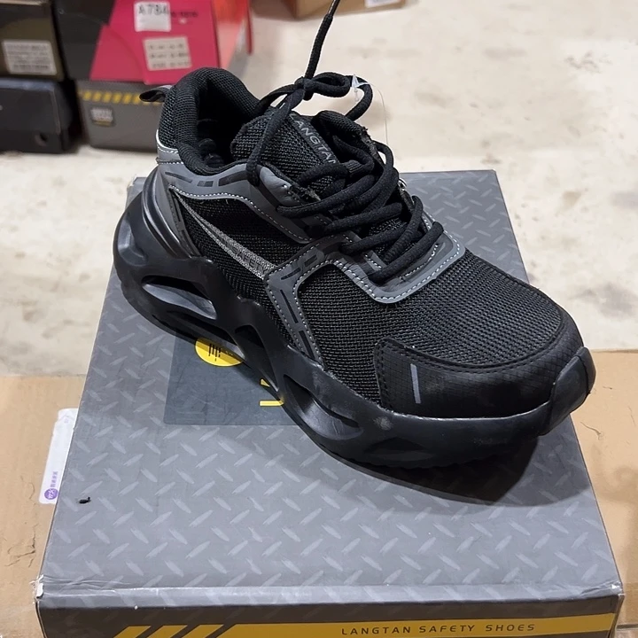 41码防砸防刺劳保鞋
