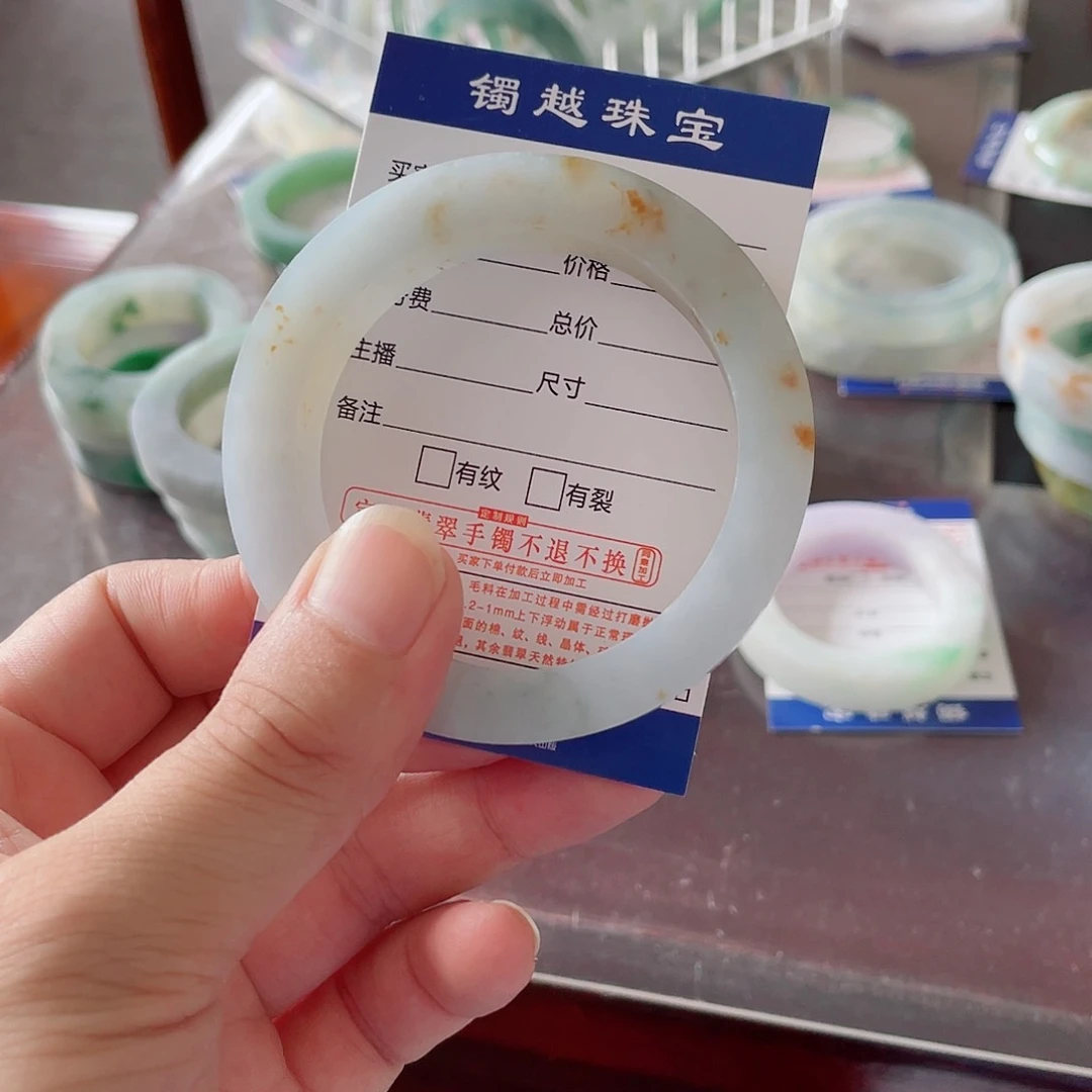 定制翡翠未镶嵌H***头