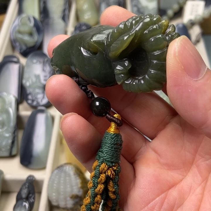 颈饰未镶嵌和田玉6