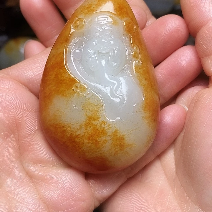 语***和田玉未镶嵌车挂