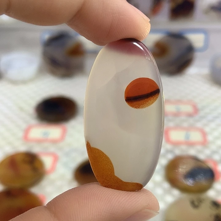 玛瑙/玉髓合金颈饰