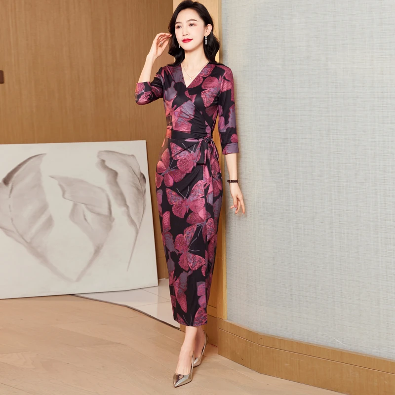 2025春秋装新款收腰显瘦长款蝴蝶印花一片式2025年流行碎花裙