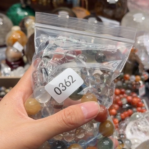 【闪购商品】未镶嵌手串水晶蓝*