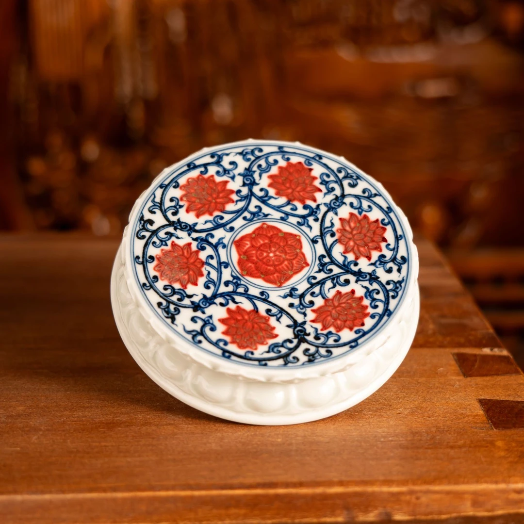 【大海明信片】青花釉里红缠枝莲盖置手工景德镇陶瓷主人杯