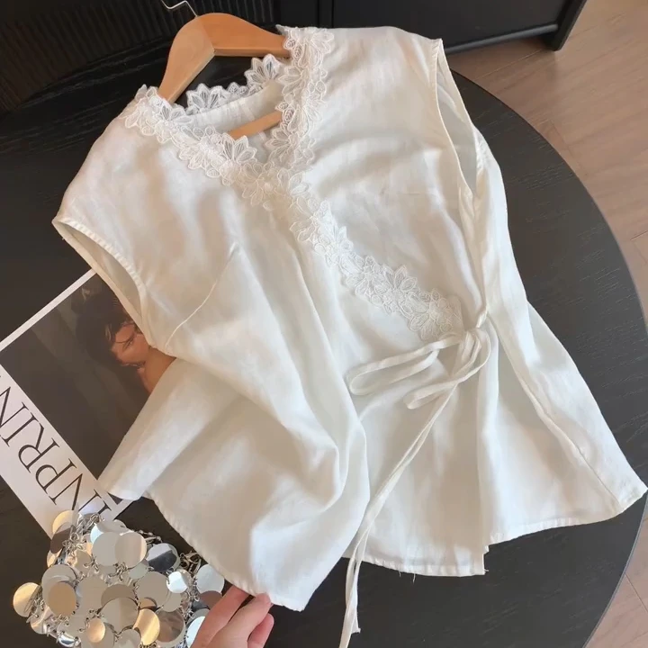 法式蕾丝花边绑带亚麻无袖衬衫女2025新款气质减龄收腰背心上衣韩