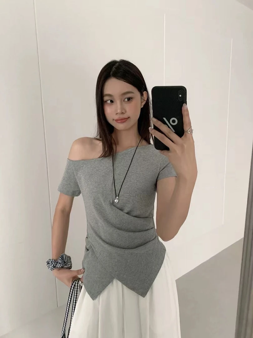 E念2919韩版纯欲斜肩下摆褶皱不规则设计短袖T恤女遮肉显瘦上衣