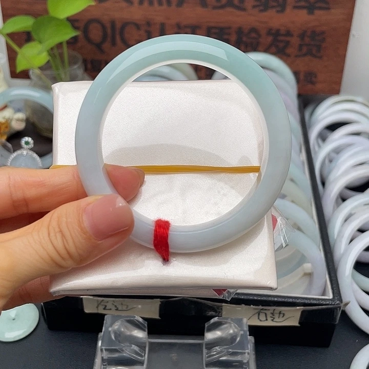 未镶嵌手镯翡翠54.5正圈