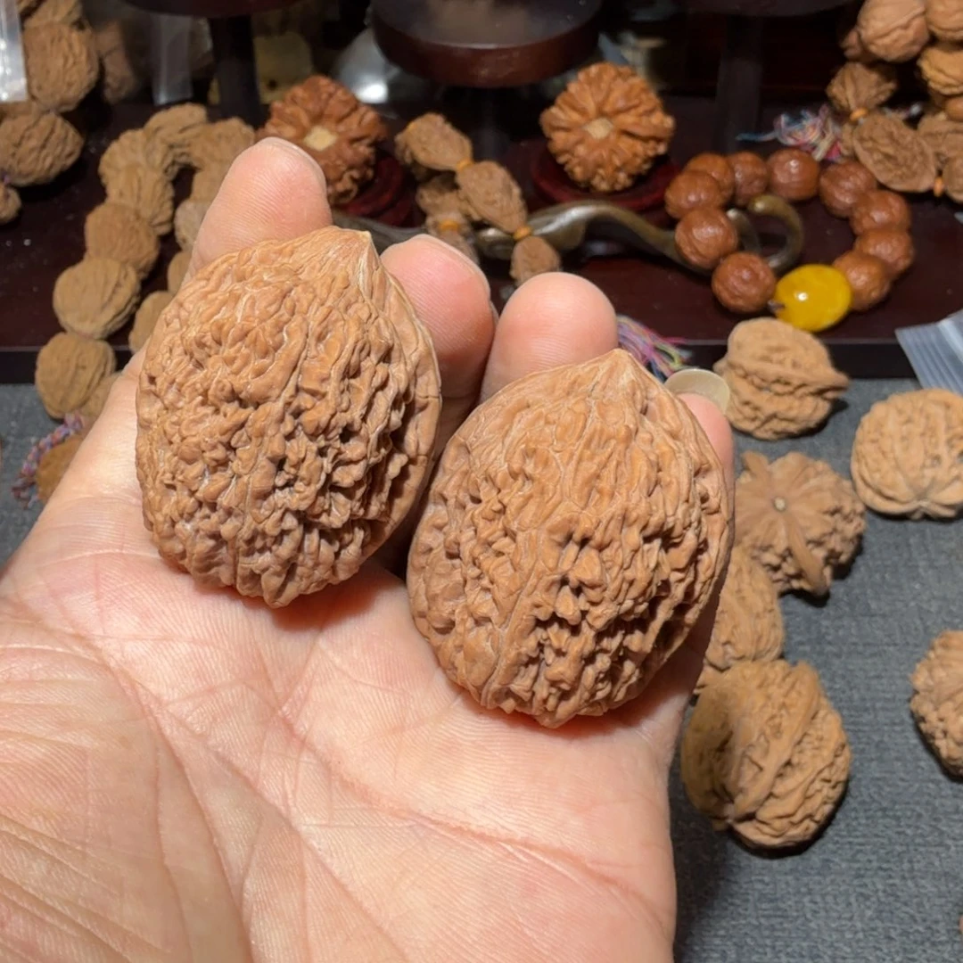 把件文玩核桃大蒜头有水尖38