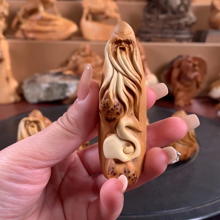柏木（崖柏）根雕摆件