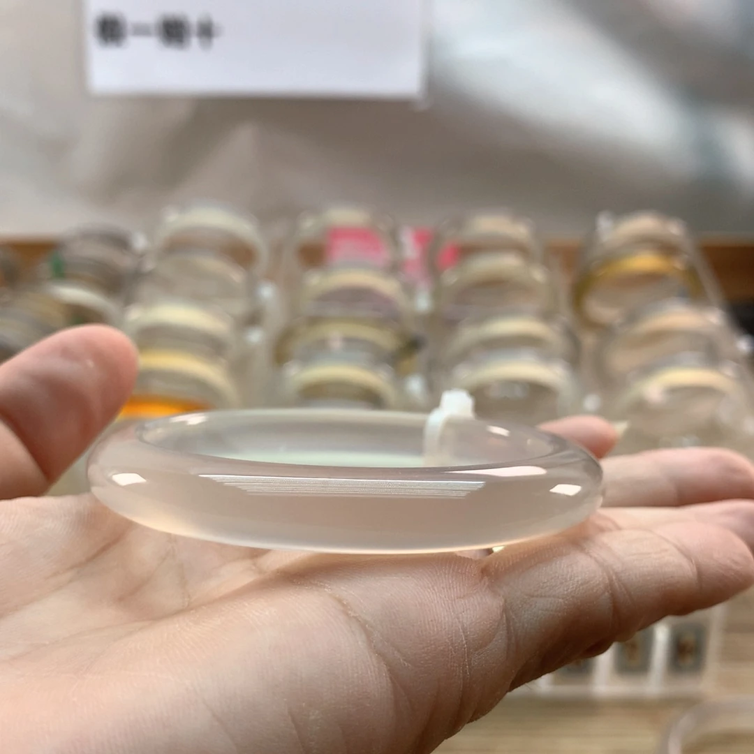 【闪购商品】手镯玛瑙/玉髓未镶嵌