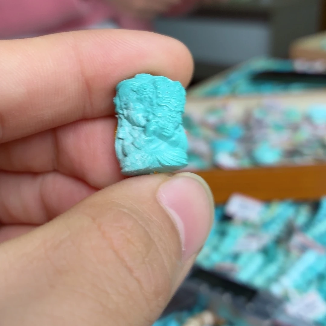 未镶嵌绿松石珠宝奇石