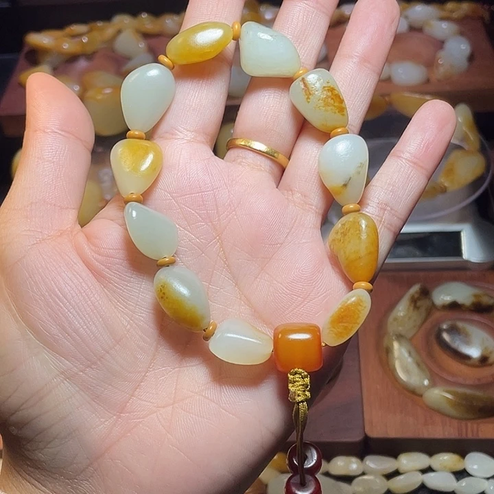 和田玉未镶嵌手链