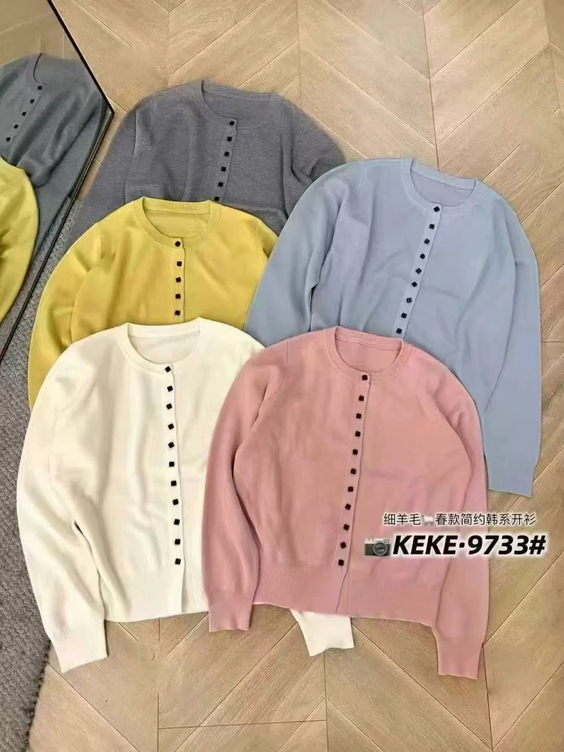 针织春款时尚简约长袖