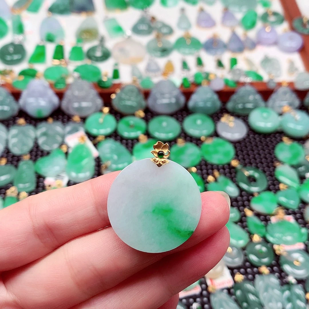 翡翠18K金镶嵌吊坠(不含链)