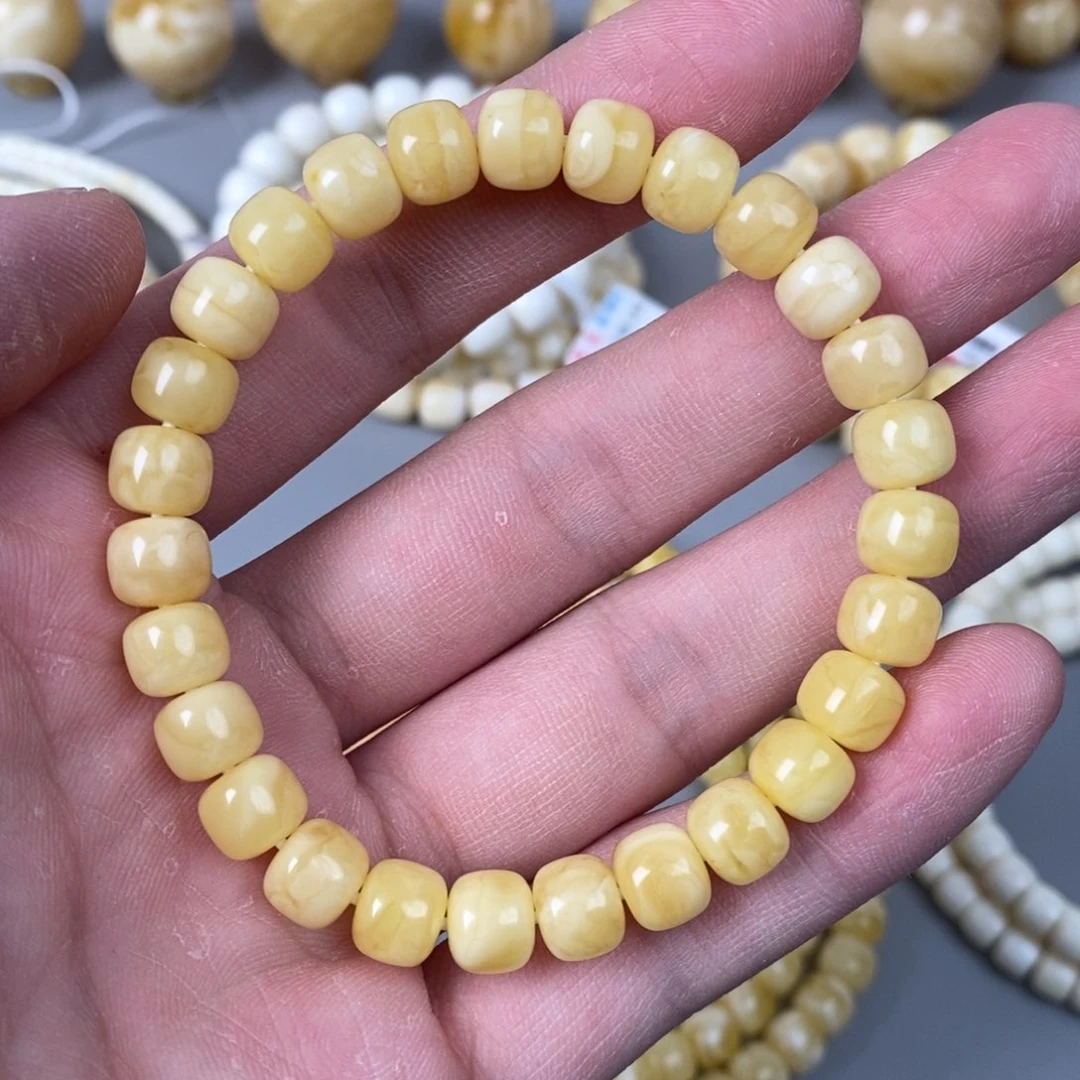 琥珀珠宝奇石未镶嵌8.2mm