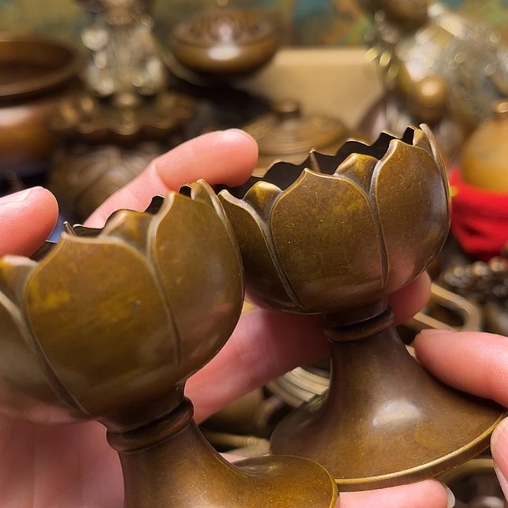 精美铜器批发档口